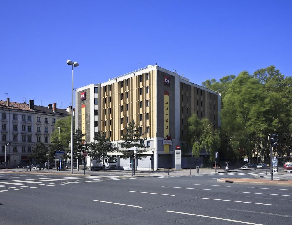 Ibis Lyon Gare Part Dieu Exterior photo
